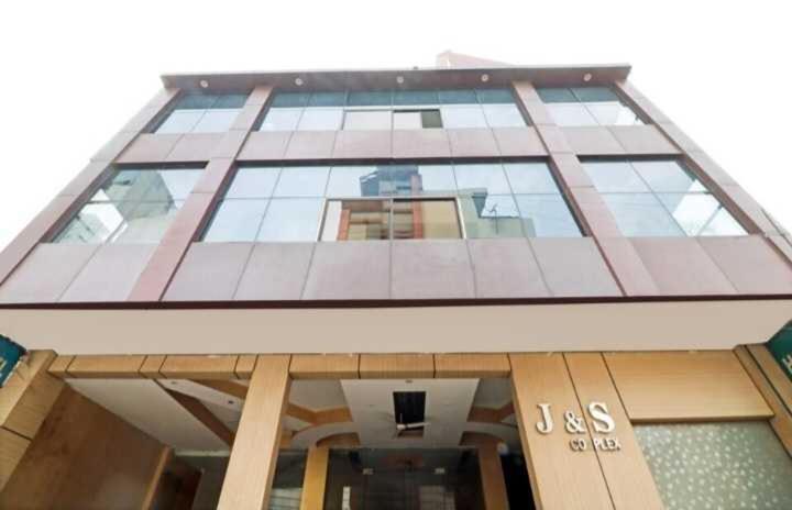 Hotel O Jas Inn Near Star Mall Gurgaon Bagian luar foto